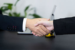 池州市政府与美狮贵宾会国际举行合作研讨座谈会暨合作项目签约仪式